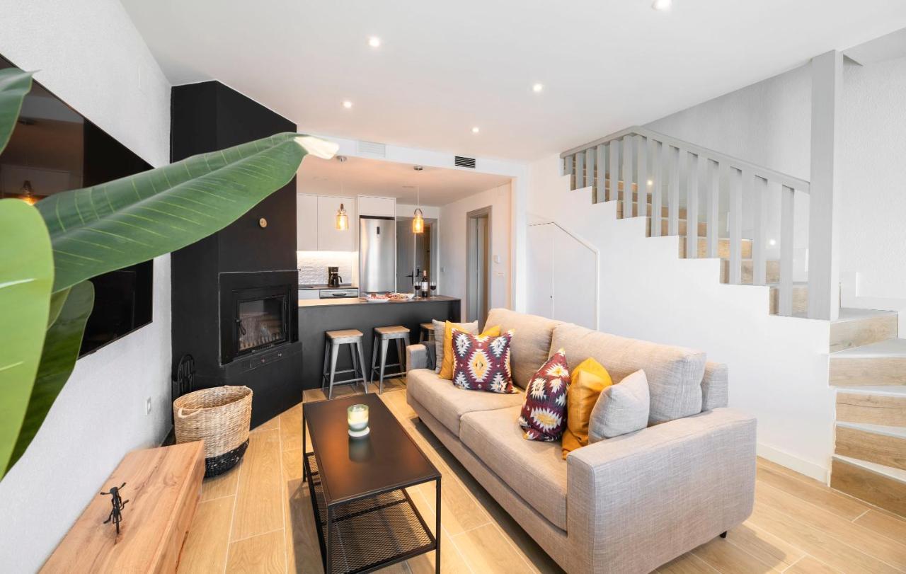 Beautifully Renovated 4 Bedroom Apt + Kid'S Room سْييرا نيفادا المظهر الخارجي الصورة